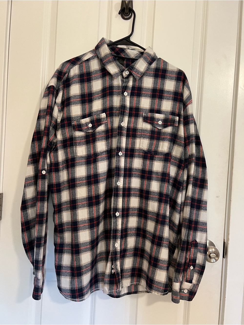 burnside Men's Black, White & Red Plaid Button-Down Shirt